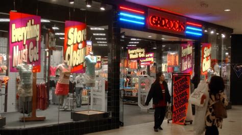 What happened to Gadzooks, the iconic mall store of the 1990s?